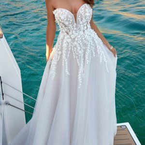 Eddy K Wedding Dress Calinda | DR2331